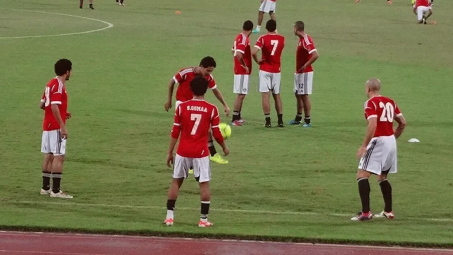 为什么赛季中途换帅常常只有五场红利·终场核对